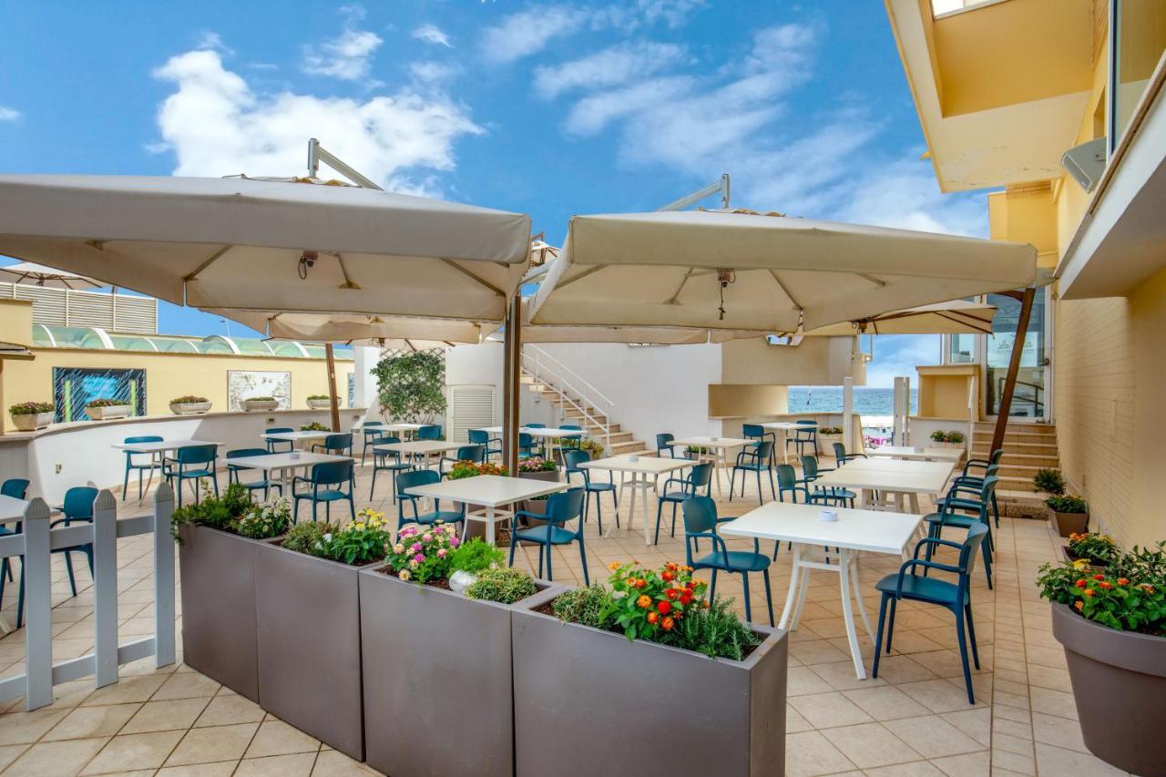 Hotel Miramare 라티나 외부 사진